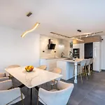 Royal Lux With & Sea View * سبليت