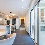 Royal Lux With & Sea View سبليت