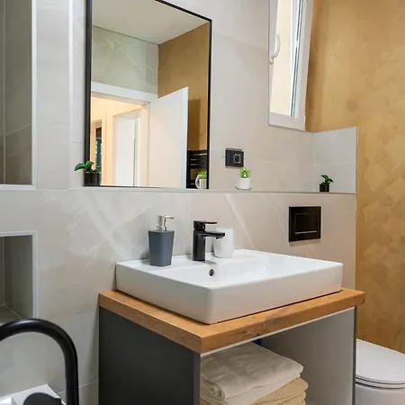 Royal Lux Apartamento *