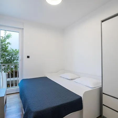 Diamond Znjan With & Sea View Apartment