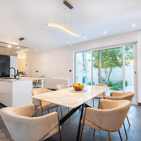 Diamond Znjan With & Sea View Apartment